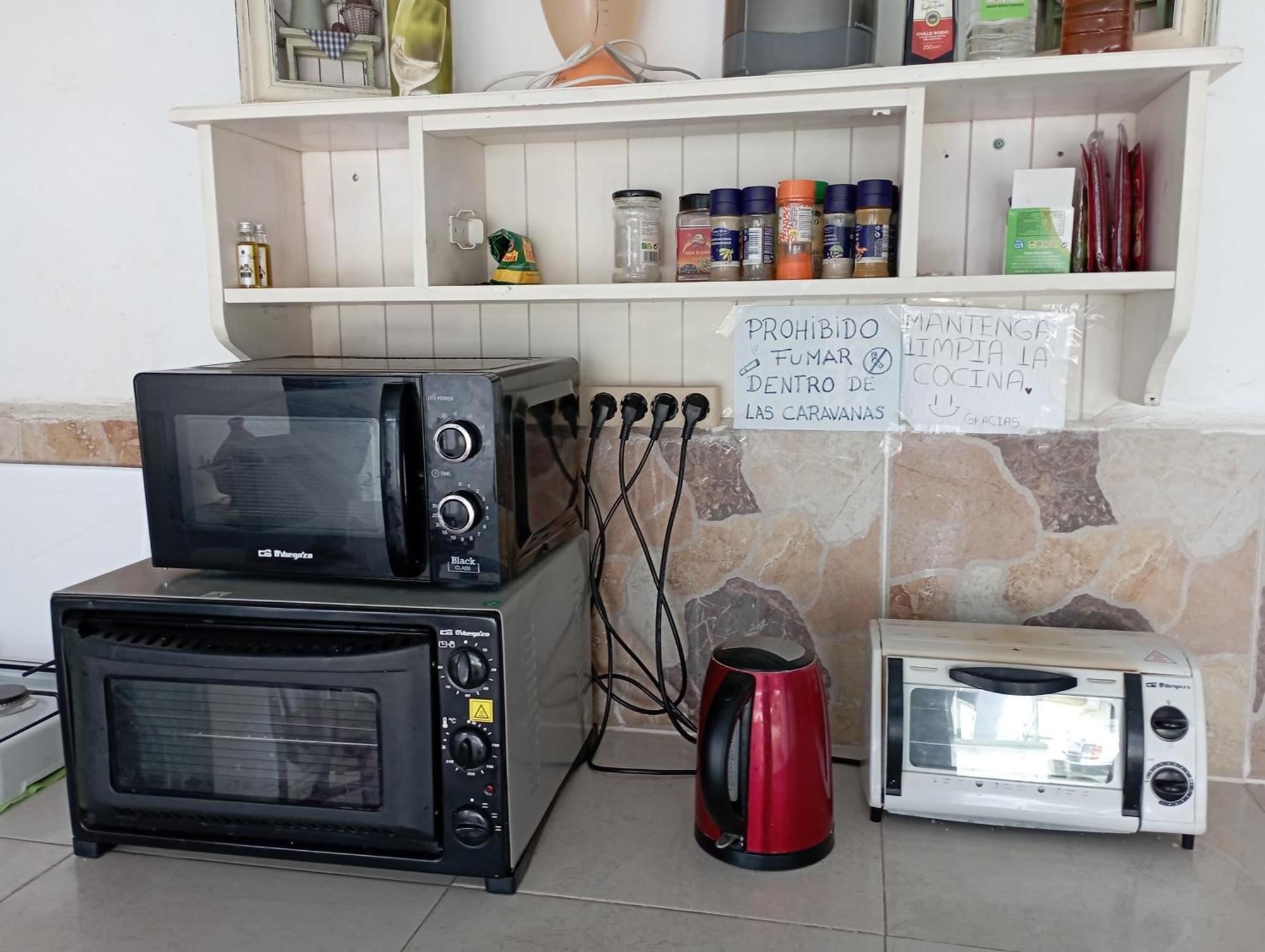 Caravanas Y Habitaciones Para Relajarse Sax Exteriér fotografie