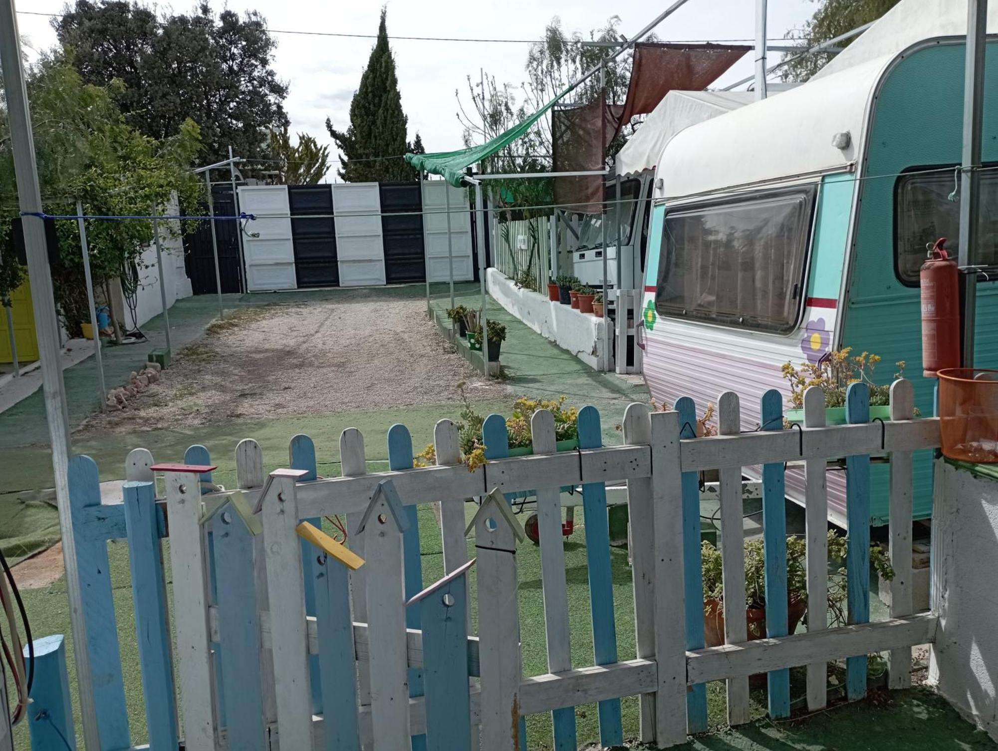 Caravanas Y Habitaciones Para Relajarse Sax Exteriér fotografie